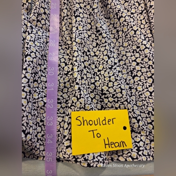 H&M Floral Wrap Dress - Picture 9 of 10